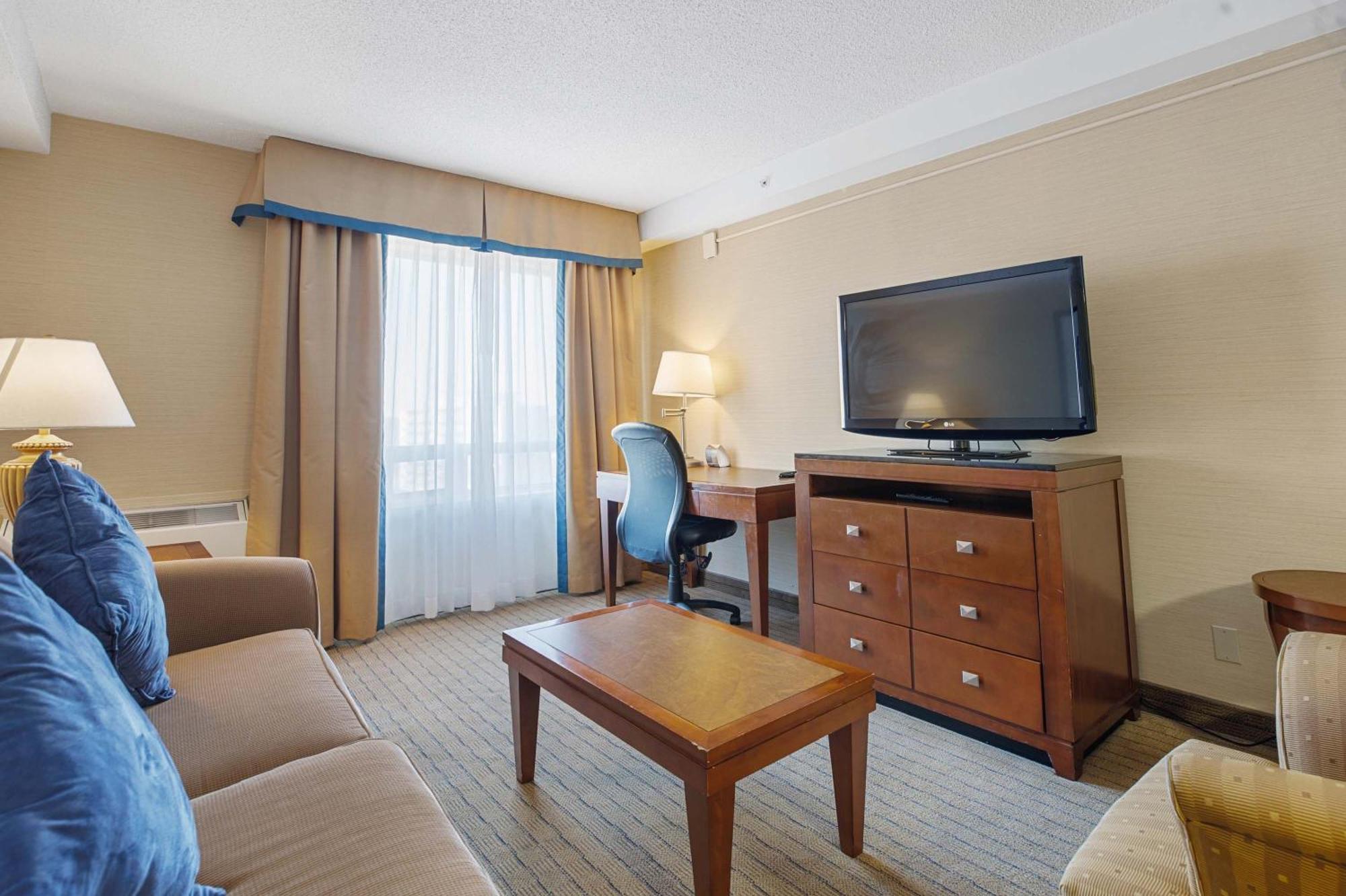 Sandman Hotel & Suites London Downtown ภายนอก รูปภาพ