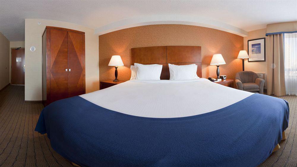 Sandman Hotel & Suites London Downtown ภายนอก รูปภาพ